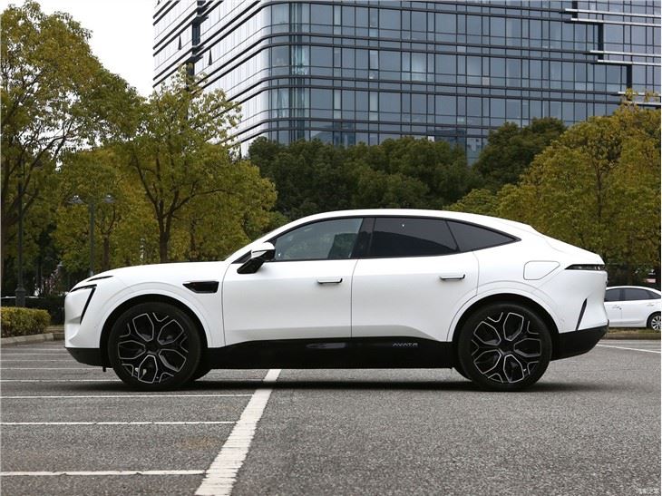 2023 NEW Avita 11 Huawei EV Luxury SUV