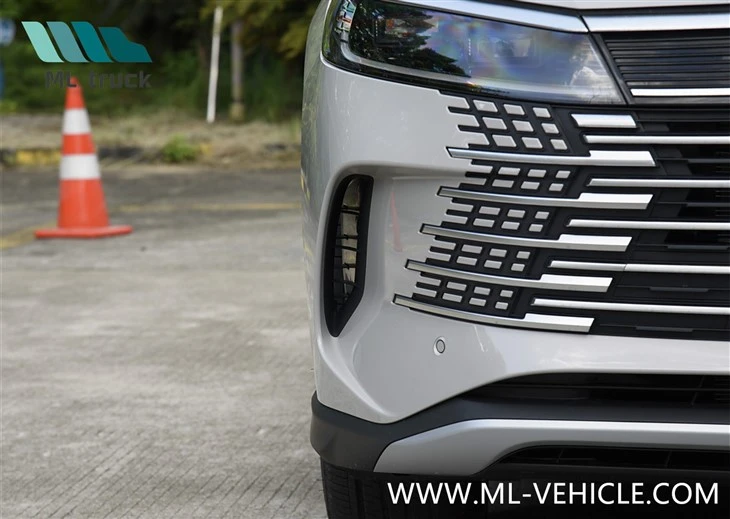 2025 BYD Sea Lion 05 DMi SUV