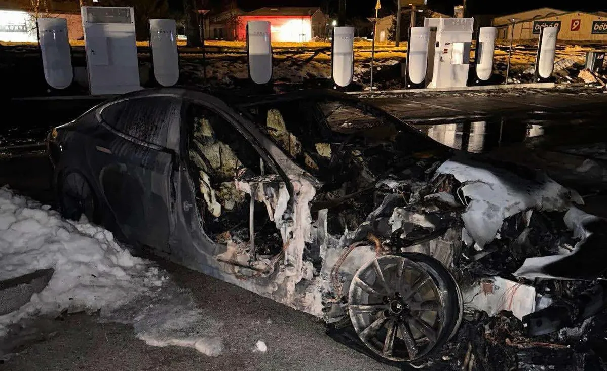 Tesla istražuje požar koji je uključivao punjenje modela S u Francuskoj